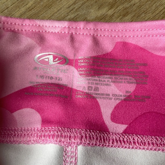 + ATHLETIC WORKS + Pink Camo Leggings - Picture 6 of 7